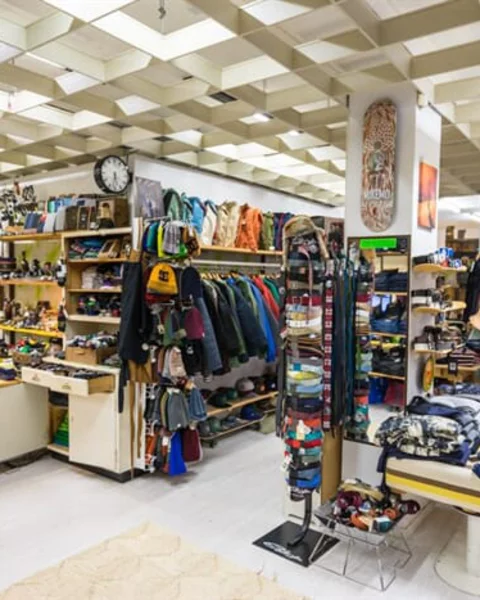 [Translate to English:] Fakie Store